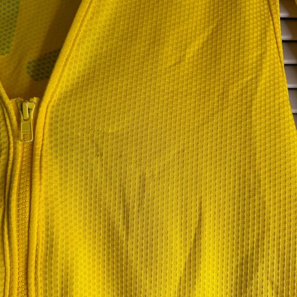2 XL uni-sex Wal-Mart Proud Associate Yellow Full Zip Vests pre-owned - Picture 5 of 7